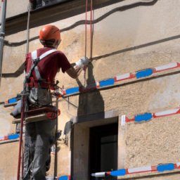 Peinture façade : changez l'apparence de votre maison avec une nouvelle couleur éclatante Montataire